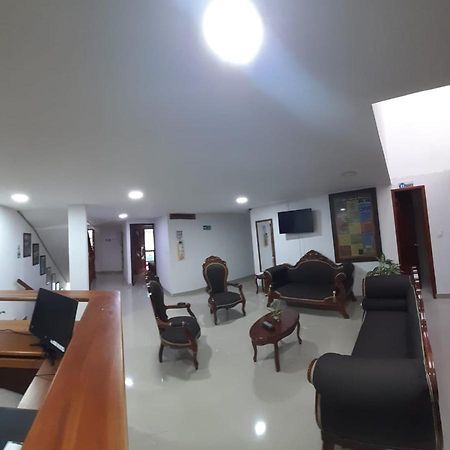 Hotel Jardin De Rosas מראה חיצוני תמונה